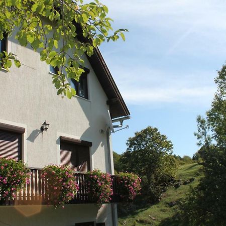 House Milan Hotel Rastovača Kültér fotó