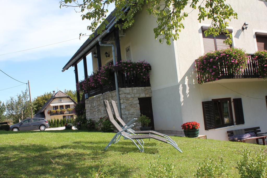 House Milan Hotel Rastovača Kültér fotó
