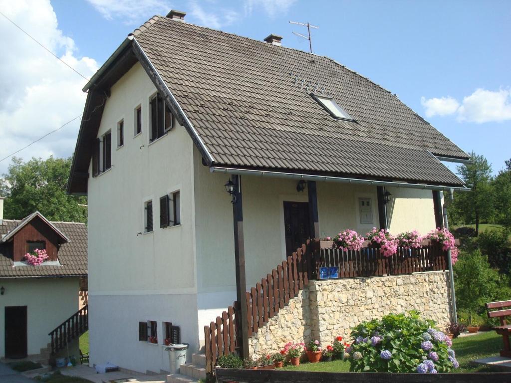 House Milan Hotel Rastovača Kültér fotó