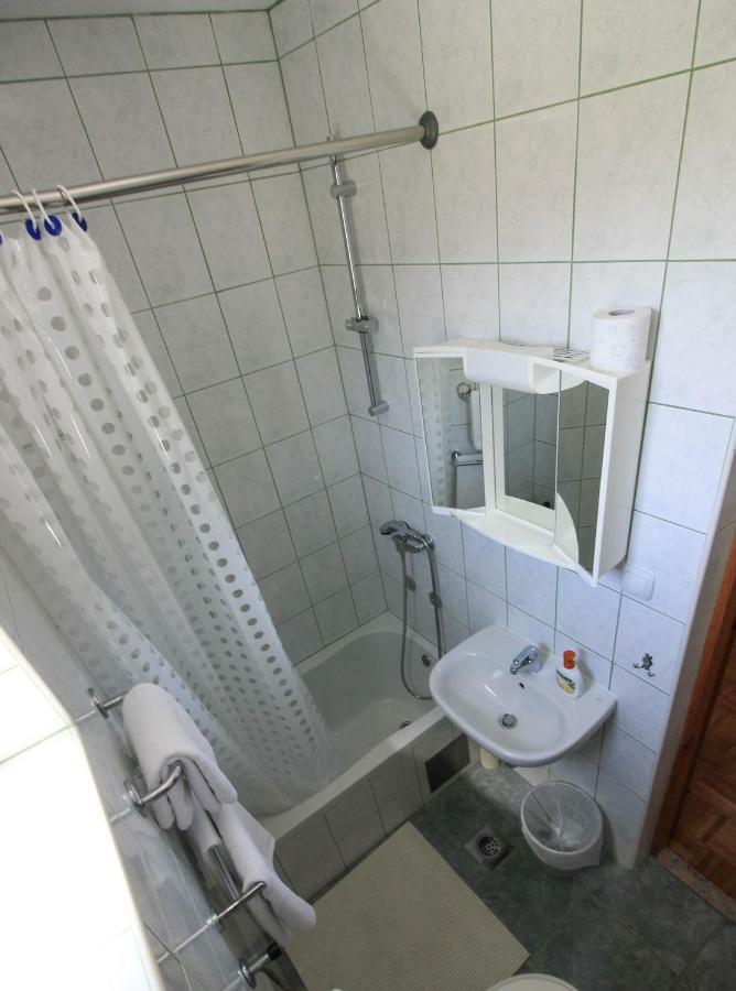 House Milan Hotel Rastovača Kültér fotó